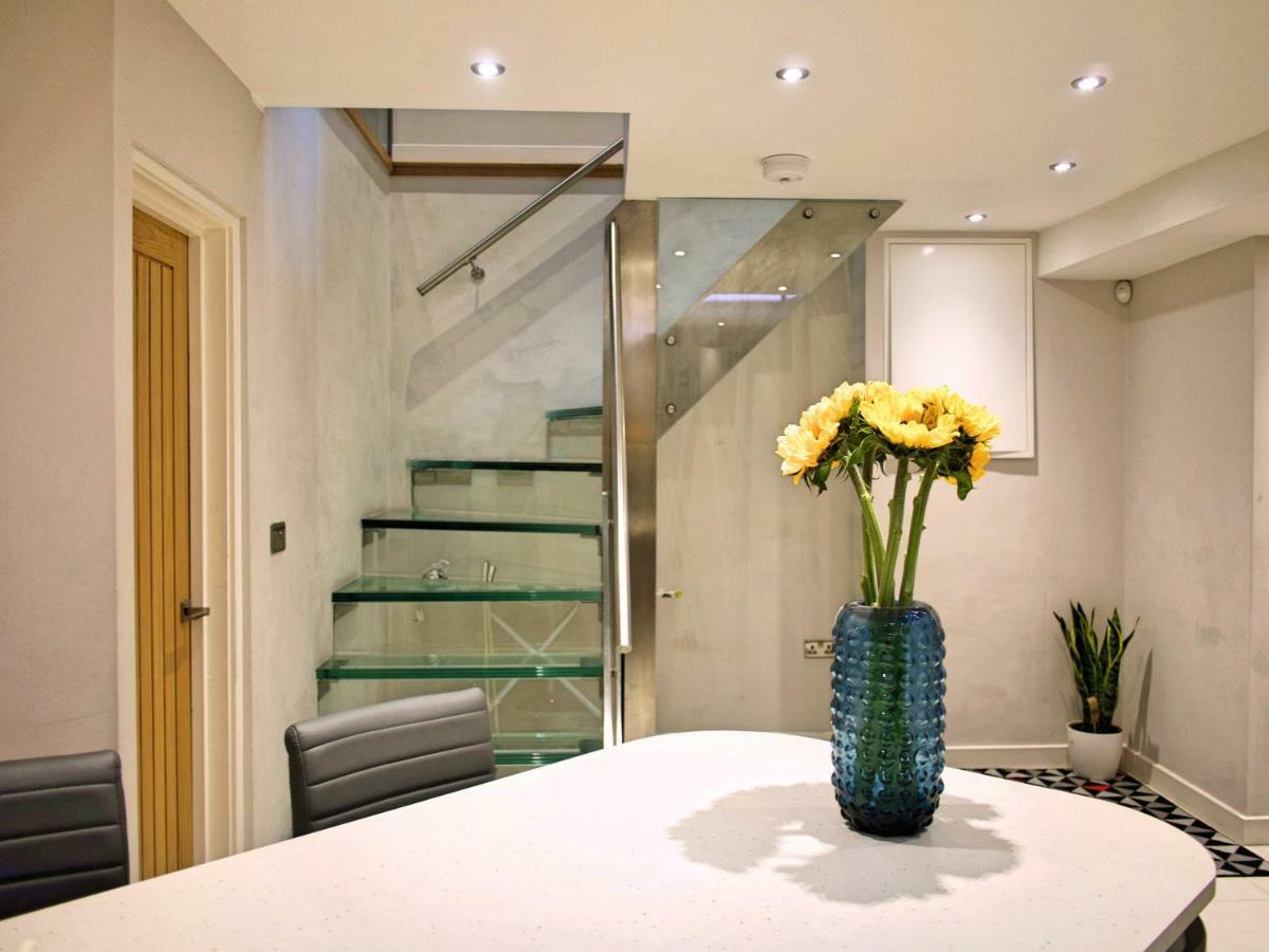 The Norfolk Townhouse - Stunning 5Bdr Home 런던 외부 사진
